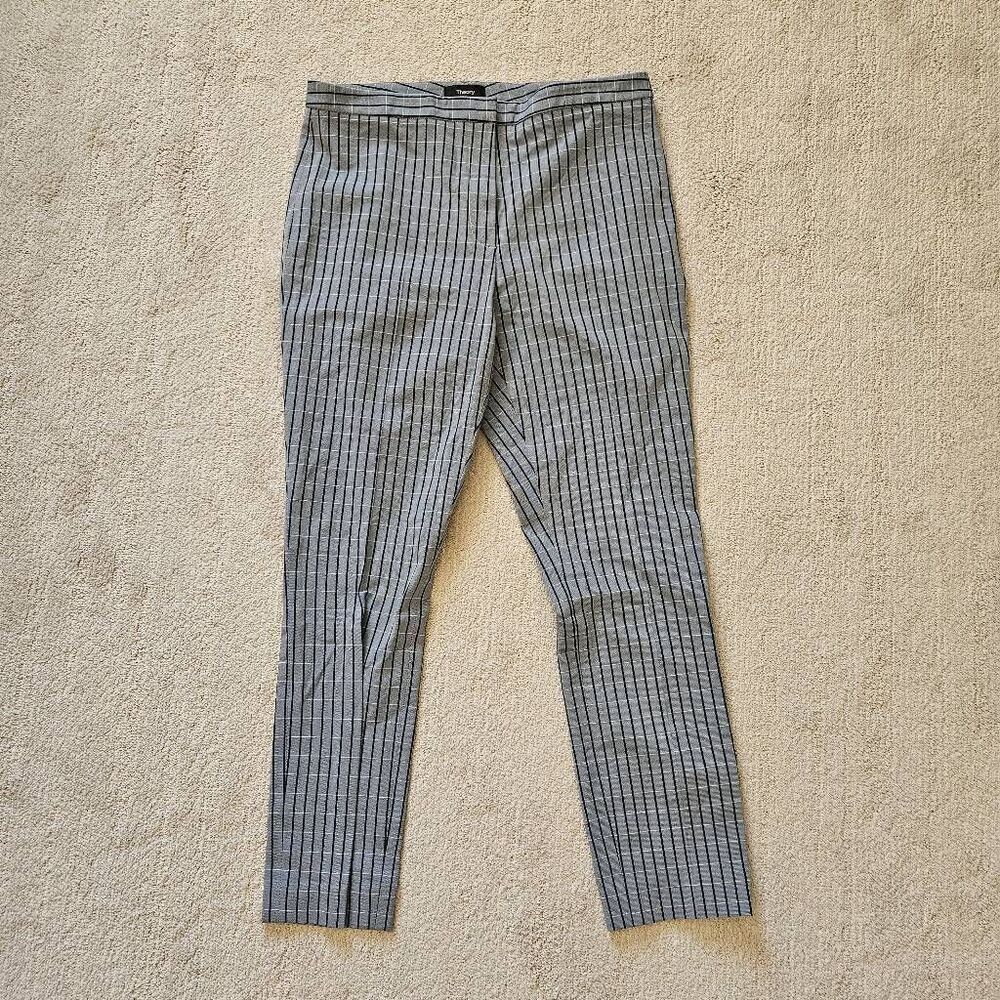 Theory Classic Skinny Pant in Midnight Blue  Multi Size 6